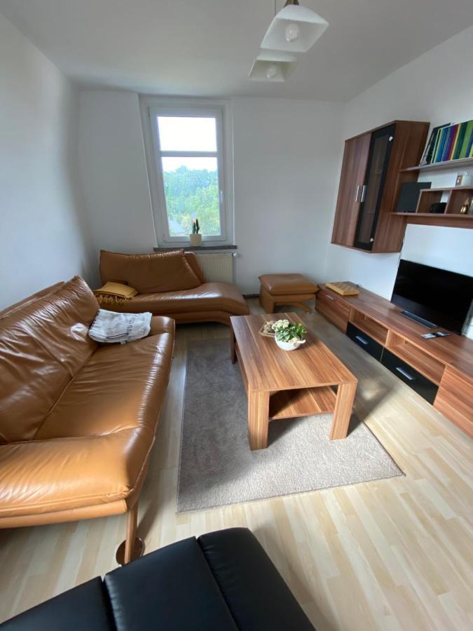 Geraeumige Ferienwohnung Im Gruenen Lichtenstein-Callnberg Exterior foto