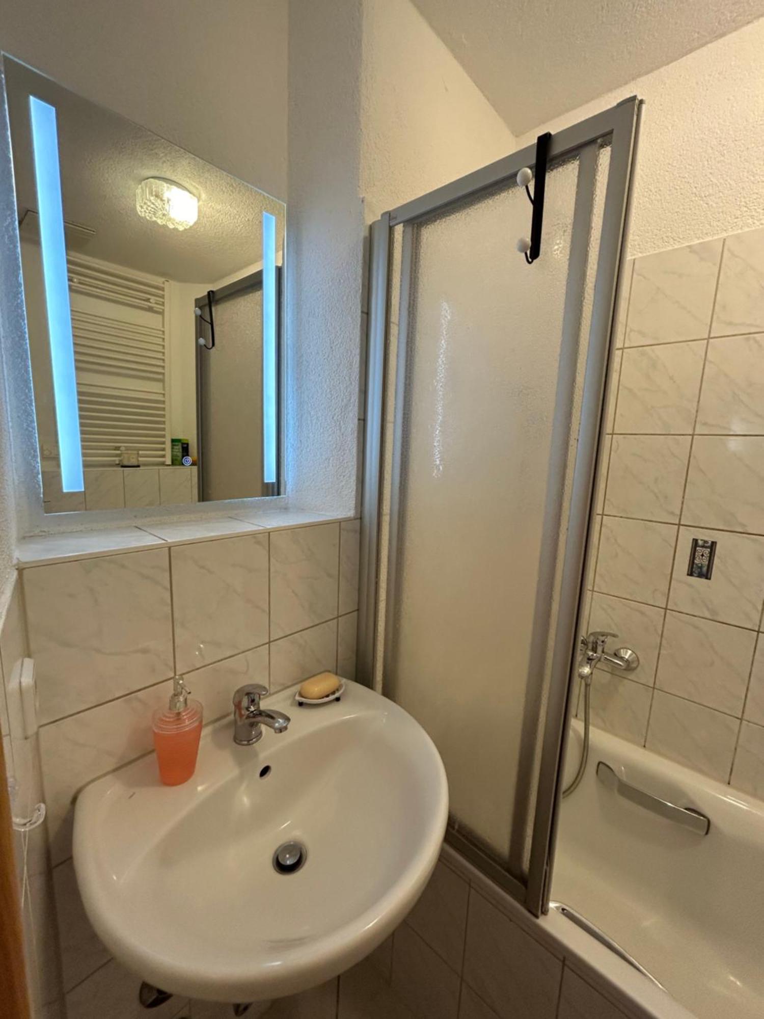 Geraeumige Ferienwohnung Im Gruenen Lichtenstein-Callnberg Exterior foto