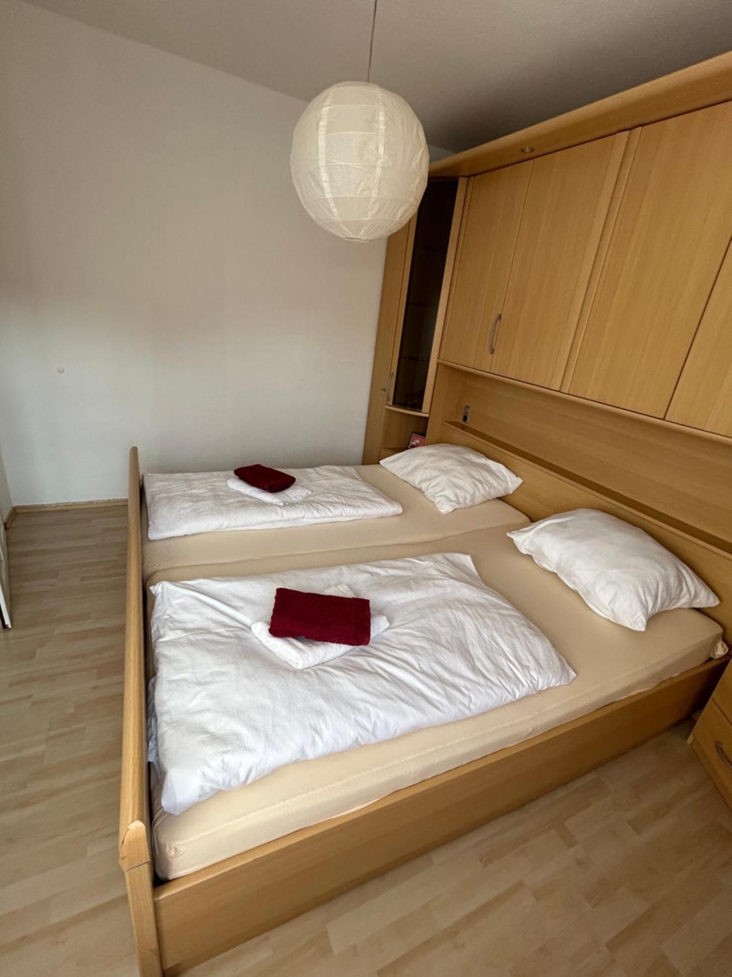 Geraeumige Ferienwohnung Im Gruenen Lichtenstein-Callnberg Exterior foto